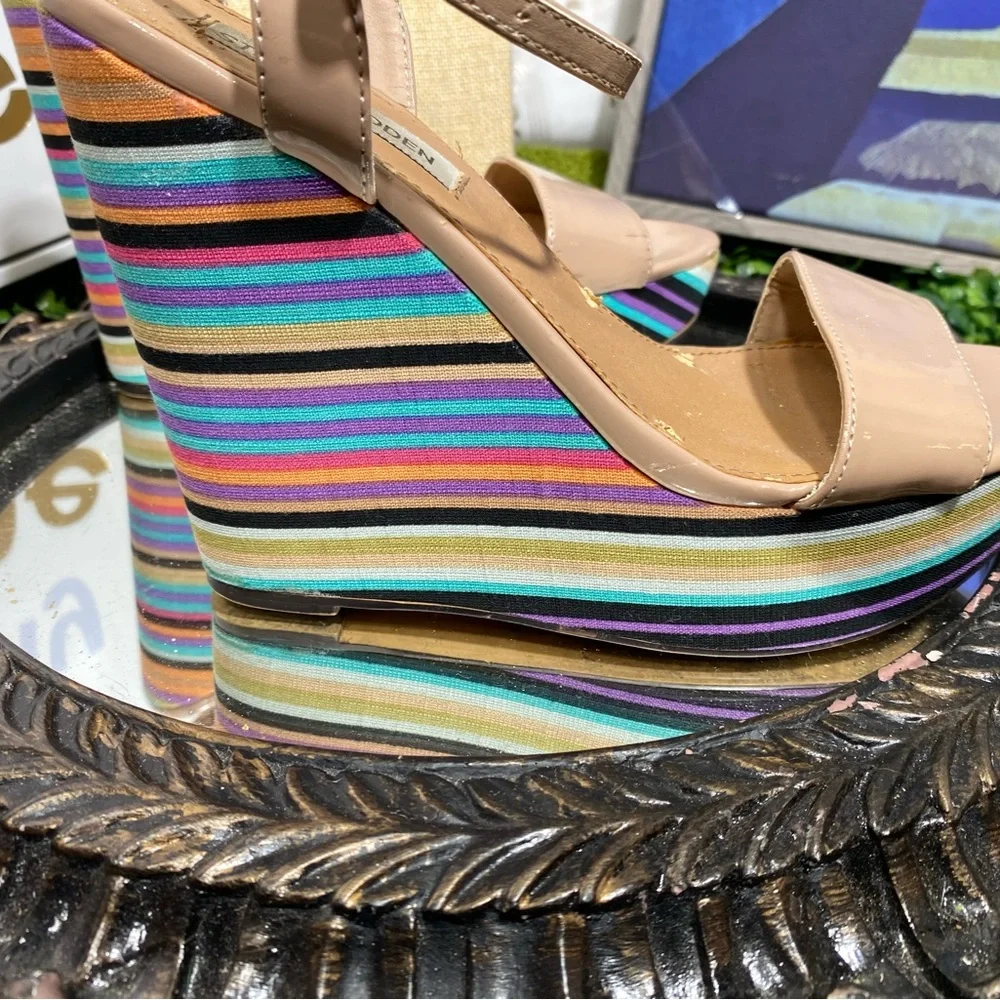 Steve Madden Beige and Multicolor Striped Wedges